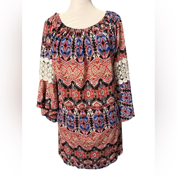 Womens Win Win colorful pinwheel sleeve tunic with lace on the sleeves Size L-XL - Picture 1 of 9